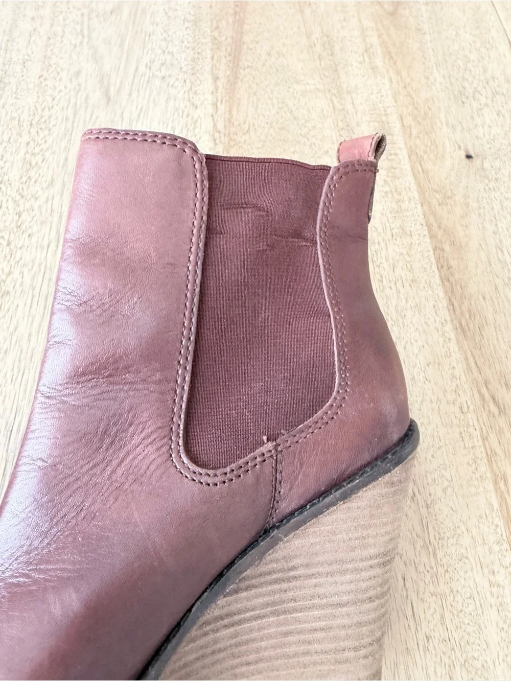 Lucky Brand Fedora brown leather wedge ankle booties womens 8 Chelsea Boots
